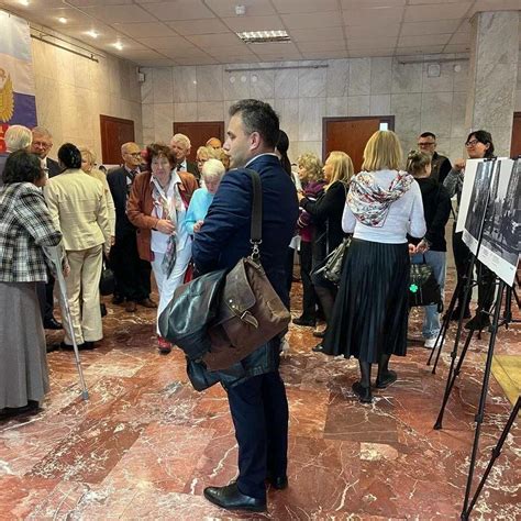 Rare Photos Capturing Europe’s Liberation Unveiled in Warsaw, Poland