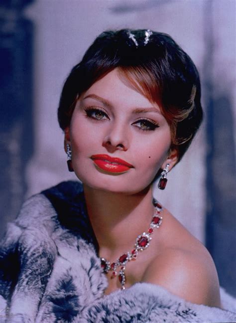 Sophia Loren Young - The Hottest Sophia Loren Photos Around The Net ...