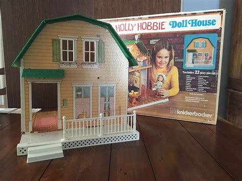 Complete 1977 Holly Hobbie Doll House And Furniture And Box 2 Dolls And Accessories 1809734325