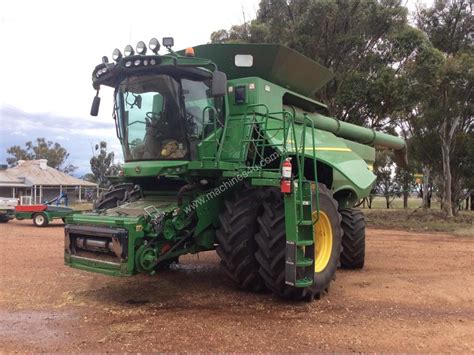 Buyer S Guide To The John Deere S680 Combine Harvester