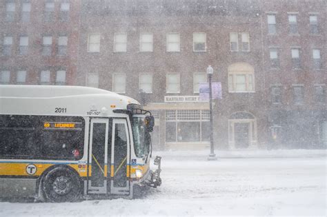 EE UU Las imágenes de la histórica tormenta de nieve que azota el