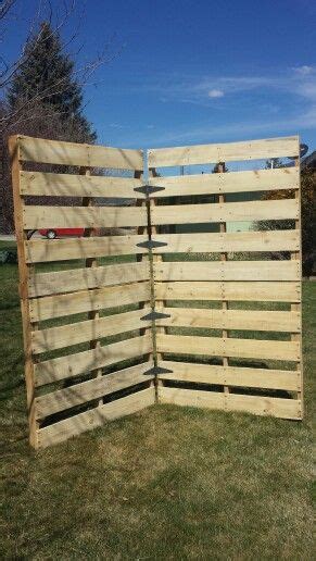 How To Build A Free Standing Pallet Wall In 7 Easy Steps Artofit