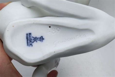 Vintage Kaiser Porcelain Figurine Of Nude Dixon S Auction At Crumpton