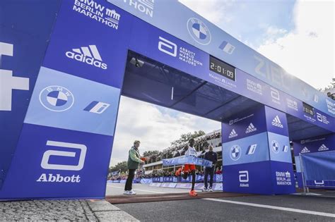 Atletismoel Incre Ble R Cord Del Mundo De Marat N De Kipchoge En