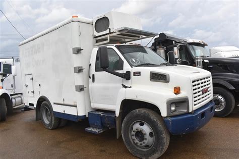 2005 Gmc Topkick C7500 16 Ft Refrigerated Truck 220hp Automatic