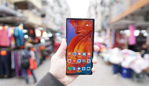 Huawei Mate X Review Folding Phone Is The Most Futuristic Out There