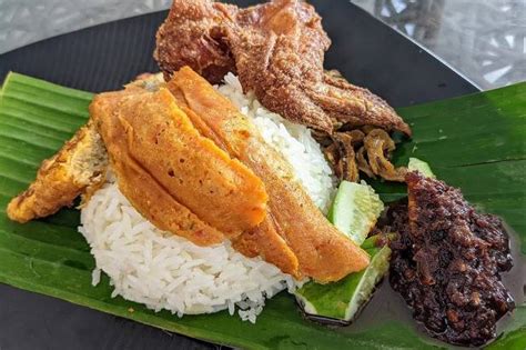 Exploring the Vibrant Johor Halal Food Scene: A Culinary Adventure