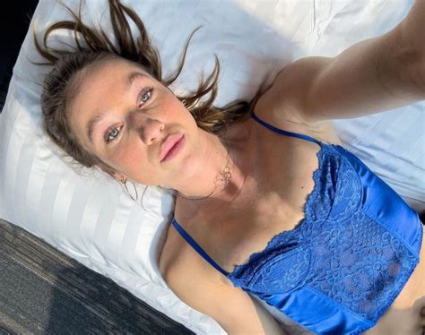 Suzanne Schulting Deelt Sexy Setje Op Insta Het Bn Er Archief