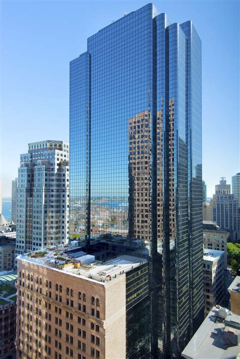 Bostons Trophy Building 53 State Street Sold For 845 Million To A