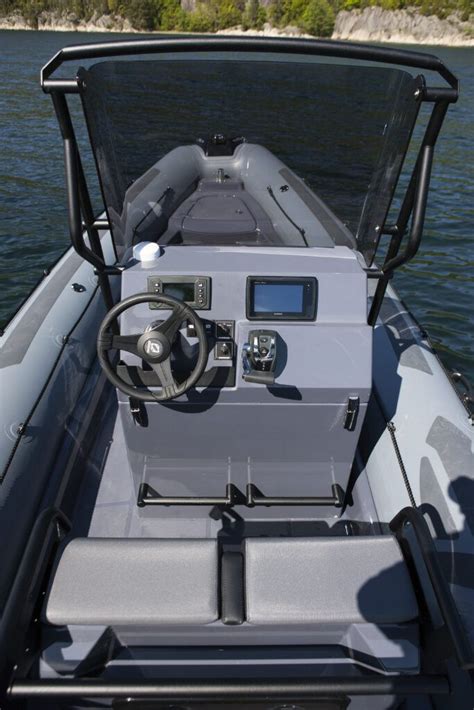 Zodiac Pro 7 - Zodiac Nautic - Inflatable and Rigid Inflatable Boats Inflatable Boats, Bay Boats ...