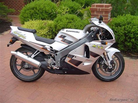 Kawasaki Kawasaki Zxr C Moto Zombdrive