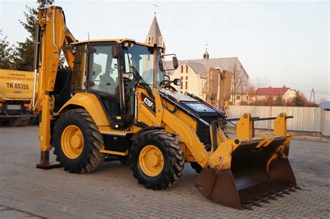 Koparko Adowarka Cat Caterpillar Jcb Case