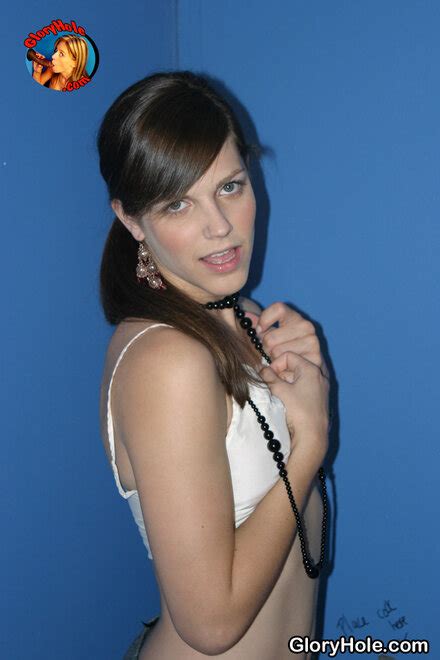 Bobbi Starr Gloryhole Porn Pic