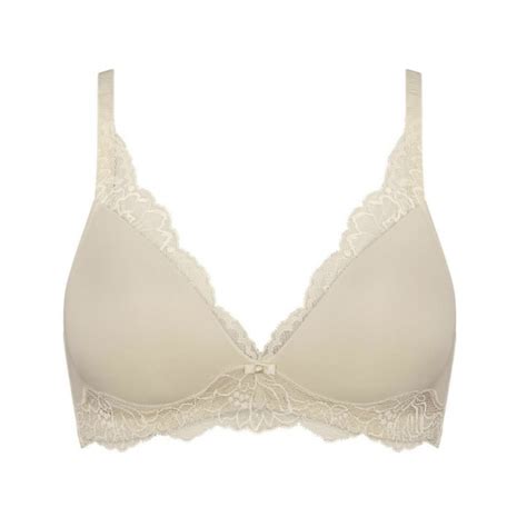 Triumph Women S Bra Amourette Charm P 10201694 6720 Beige