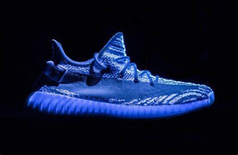 Adidas Yeezy Boost V Glow In The Dark Sneaker Bar Detroit