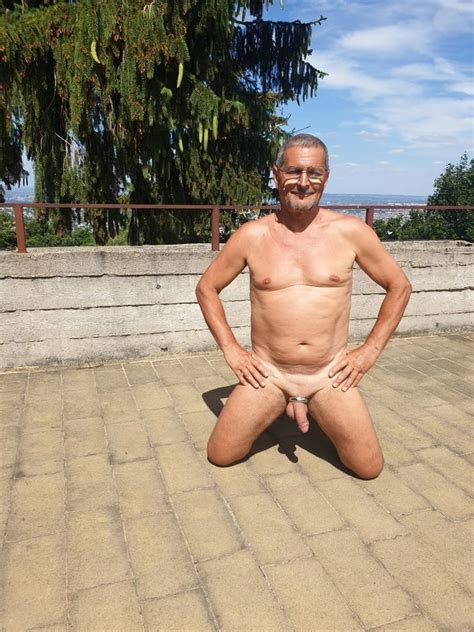 Perfect Weather For Nudity Nude Pics XHamster