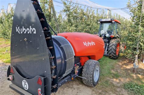 X Kubota Czyli Ci Gnik I Opryskiwacz Sadowniczy Kubota Demo Tour