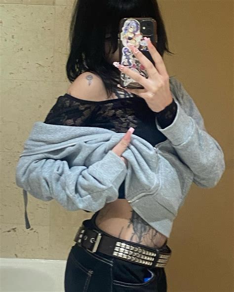 Meg (@maldita_meg) • Instagram photos and videos