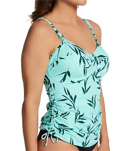 Luna Bay Underwire Twist Front Tankini Swim Top