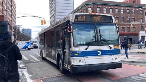 Mta Nyct Orion Vii Ng Hybrids On The Q Bus