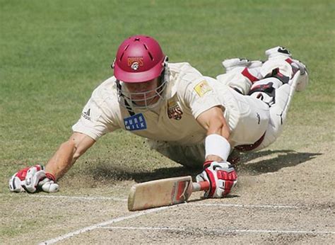 Shane Watson Dives To Make His Ground Espncricinfo