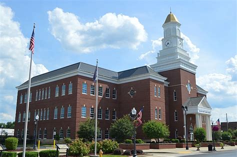 Image Taylor County Courthouse Campbellsville