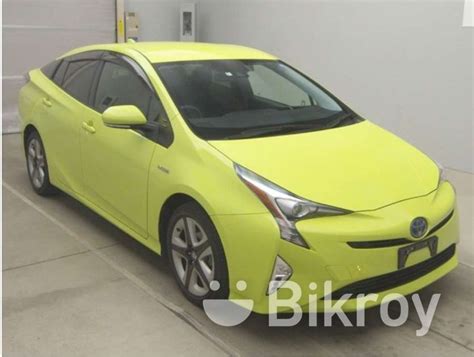 Toyota Prius S Touring Selection In Baridhara Bikroy