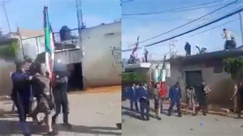 VIDEO Atacan Con Huevos Y Globos De Agua A Alcaldesa Durante Desfile