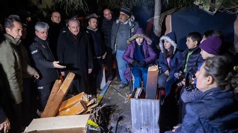 TBMM Başkanı Şentop Hatay da depremzede aileleri ziyaret etti Son