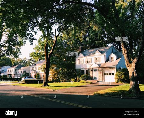 Nj neighborhood hi-res stock photography and images - Alamy