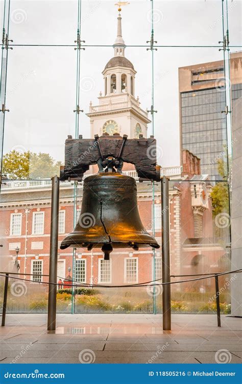 Portrait Shot of the Liberty Bell with Independence Hall in the ...