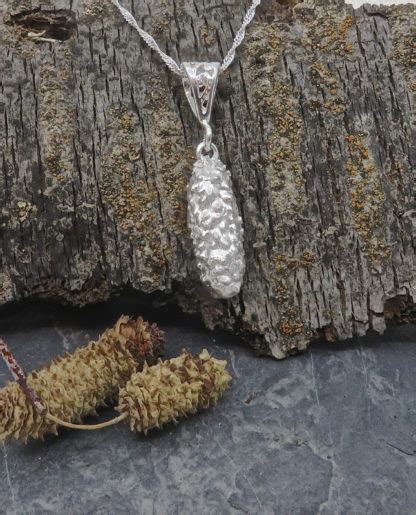 Seed Pod Pendant Bijoux Boreal