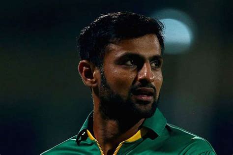 Shoaib Malik To Return Home From England Tour For Personal Reasons