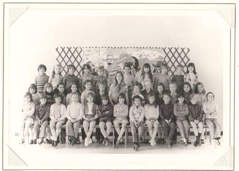 Photo De Classe Ce1 De 1972 Ecole Jean Perrin Copains Davant