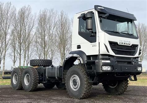 IVECO Trakker AD380T38WH 6x6 Alváz chassis truck for sale Hungary