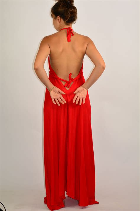 Back Of The Red Long Dress Elegant Summer Dresses Backless Dress Formal Formal Dresses Long