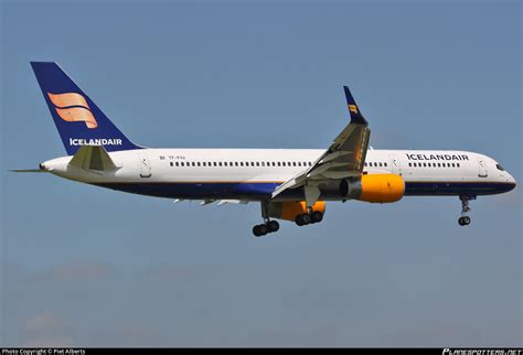 Tf Fiu Icelandair Boeing Wl Photo By Piet Alberts Id