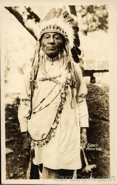 Chief Manitou Native Americana