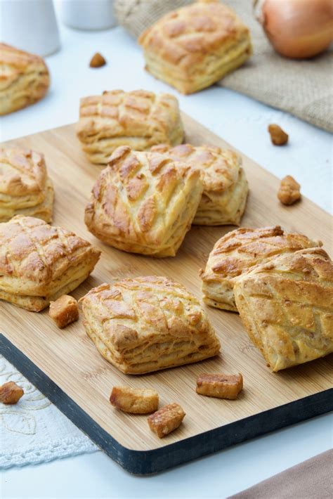 Pogačice Sa čvarcima Recept Koji Svaki Put Uspije • Reci Peci