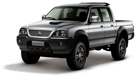 Linha Mitsubishi L200 Completa 42 Anos De História Como Referência Em