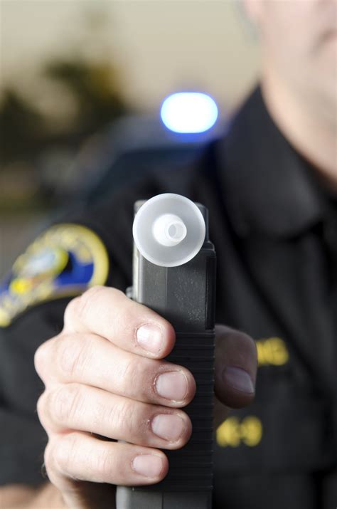 New Jersey DWI Lawyer Discusses the Twenty Minute Breathalyzer Waiting