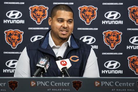 Big Surprise Big Swing As Bears Gm Ryan Poles Drafts Darnell Wright At