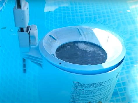 Skimmer De Surface Pour Piscine Tubulaire Et Autostable Intex Jardideco