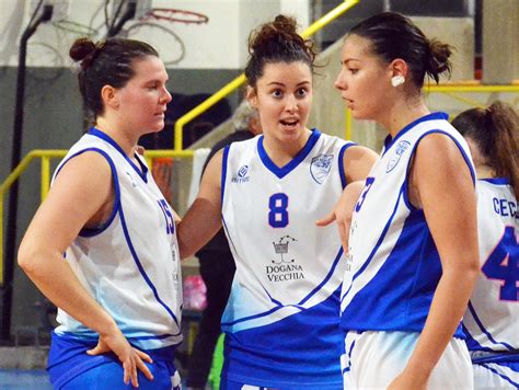 Basket Femminile La Starlight Valmadrera In Trasferta A Busto Arsizio