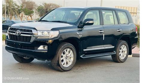 New Toyota Land Cruiser VXR LC200 5.7 V8 (Mid-Option) 2021 for sale in ...