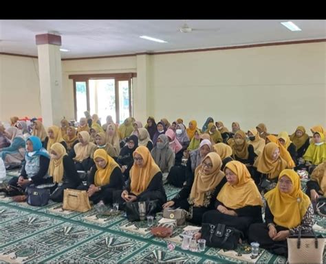 Maulid Majelis Taklim Kaum Ibu Masjid Baiturrahman Perumahan Depag