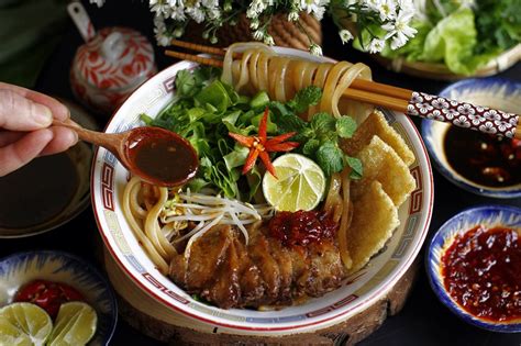 Famous Vietnamese Food 12 Must Try Dishes For Your Trip