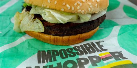 Lawsuit Claims Burger King S Impossible Whoppers Are Contaminated By Meat