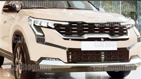 New 2024 Kia Sonet Facelift Now Seen In White Colour Front And Rear