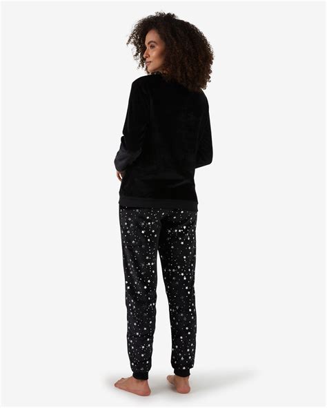 Riachuelo Pijama Feminino Longo Fleece Estrelinhas Preto